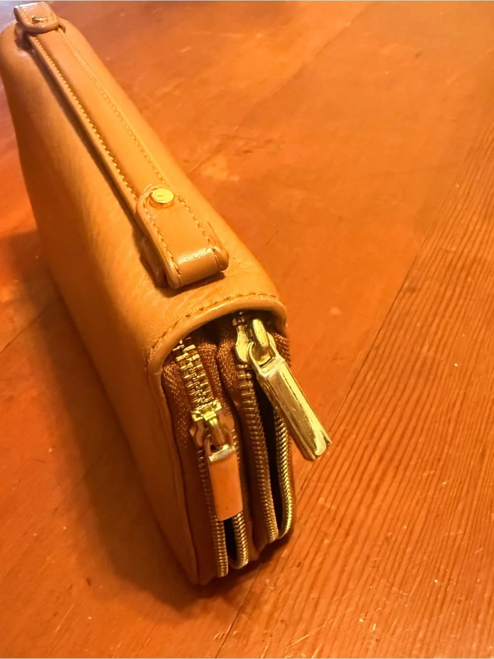 Tory Burch Tan Pebbled Leather wallet